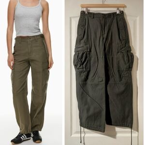 Aritzia Tna | Supply Cargo Pant Dark Olive Green
